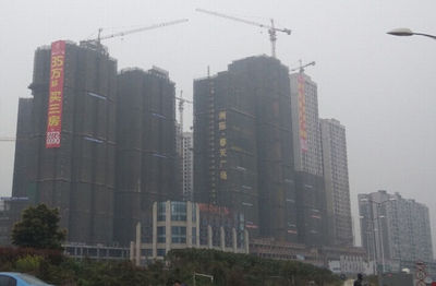 洲际春天广场最新动态，变化中的学习助力未来自信与成就铸就